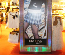 �A���h���Ŕi�A�N�����j�@